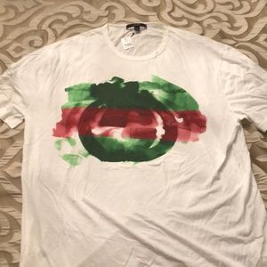 Gucci T-shirt